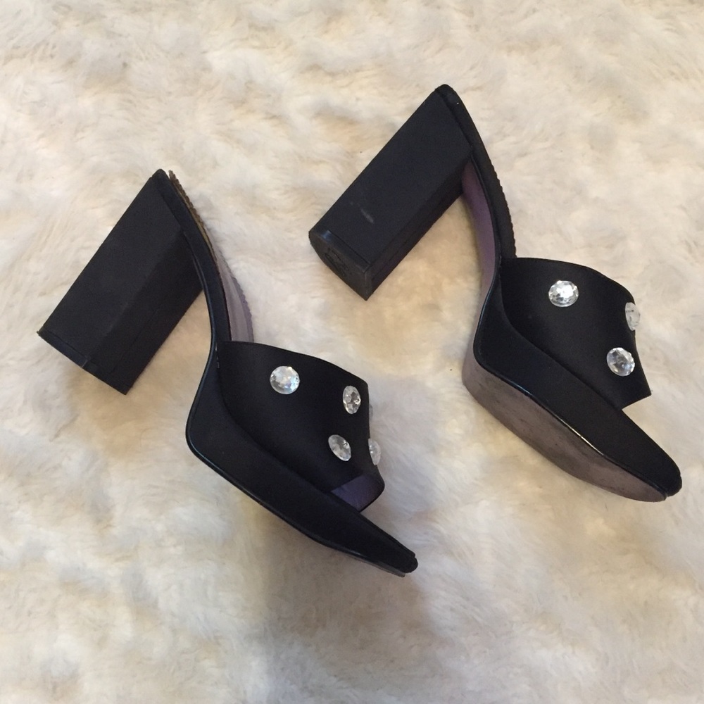 Black platform slides, size 9.5